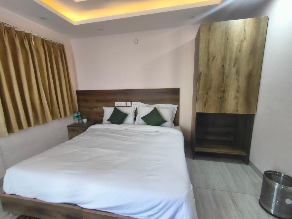 Backpacker Duniya Hostel Rishīkesh Εξωτερικό φωτογραφία
