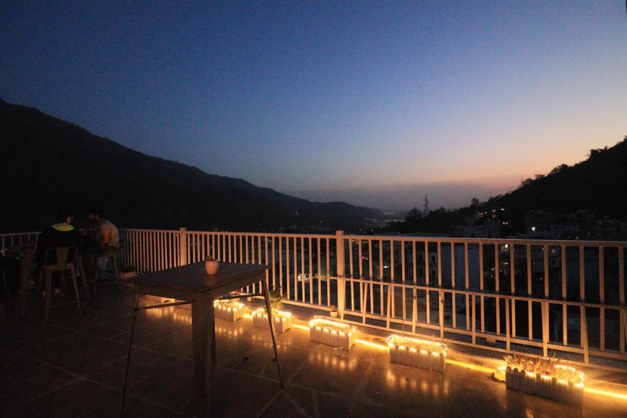 Backpacker Duniya Hostel Rishīkesh Εξωτερικό φωτογραφία